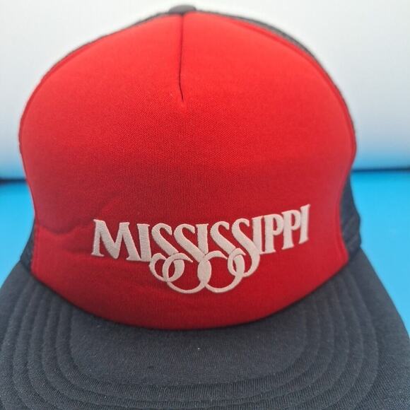 Vintage Mississippi Black Red Trucker Hat Cap Mesh Snapback - Picture 4 of 6